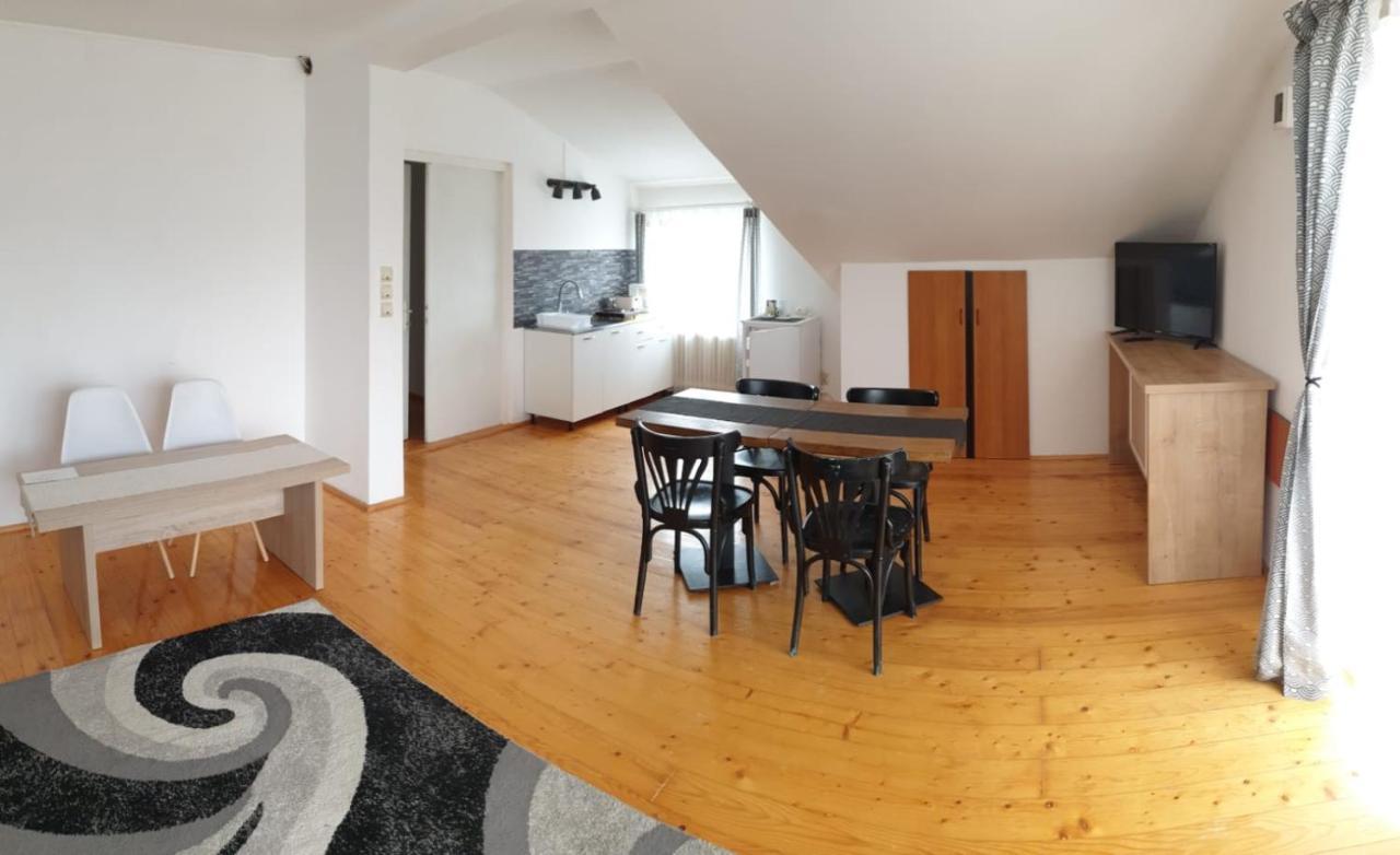Апартаменты Casa Sancrai Тыргу-Муреш Экстерьер фото